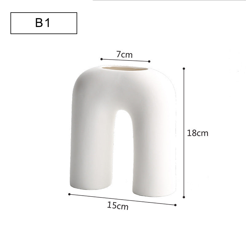 Modern Minimalist Ceramic Vase – Geometric Handmade Flower Ornament
