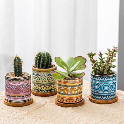 Decorative geometric indoor plant pot
